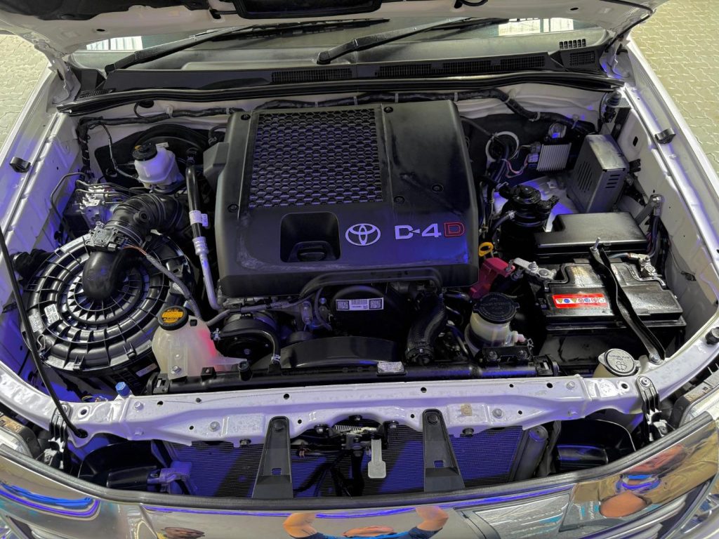 2016 Toyota 3.0D-4D