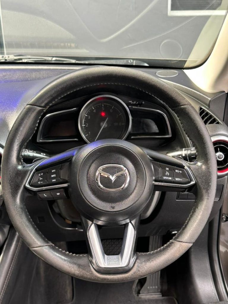 2018 Mazda 2.0 Individual