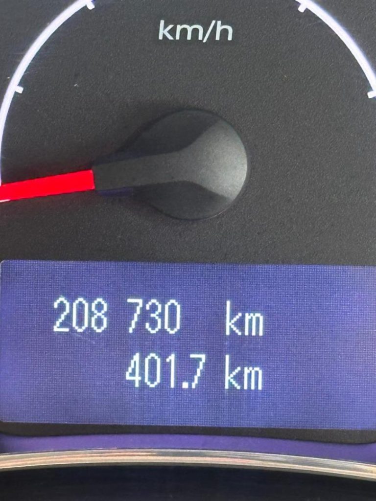 2012 Renault 2.5 Dynamique