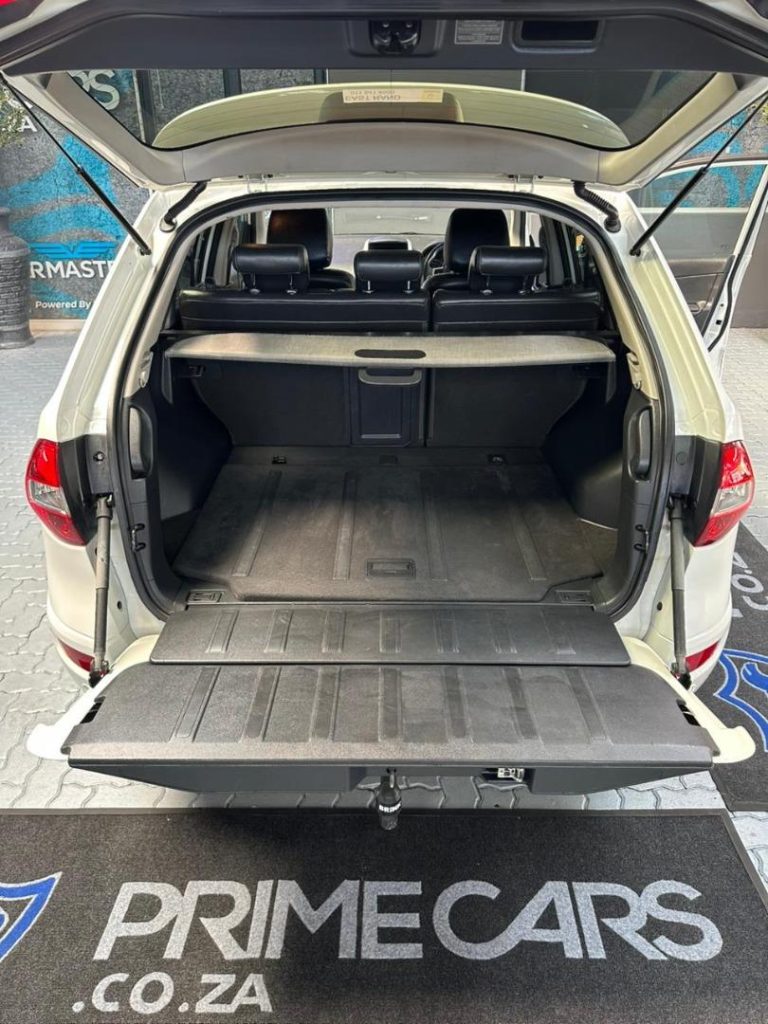 2012 Renault 2.5 Dynamique