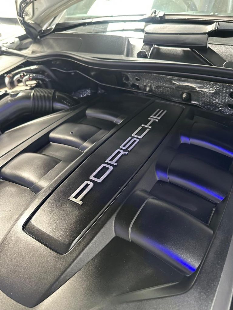2012 Porsche Diesel