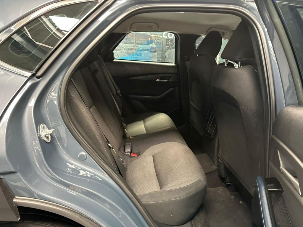 2021 Mazda 2.0 Active