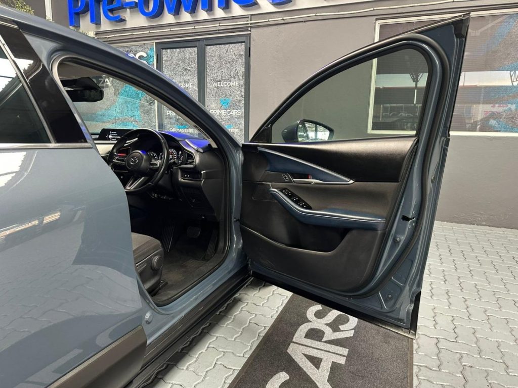 2021 Mazda 2.0 Active