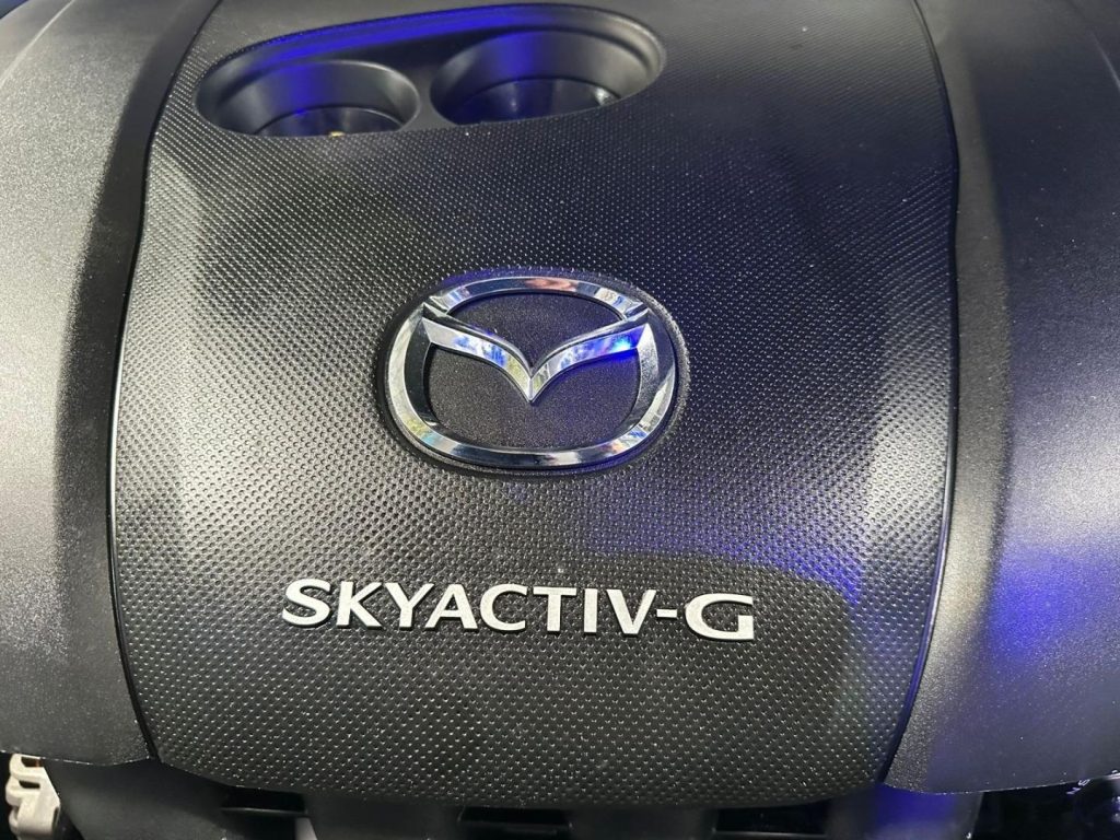 2021 Mazda 2.0 Active