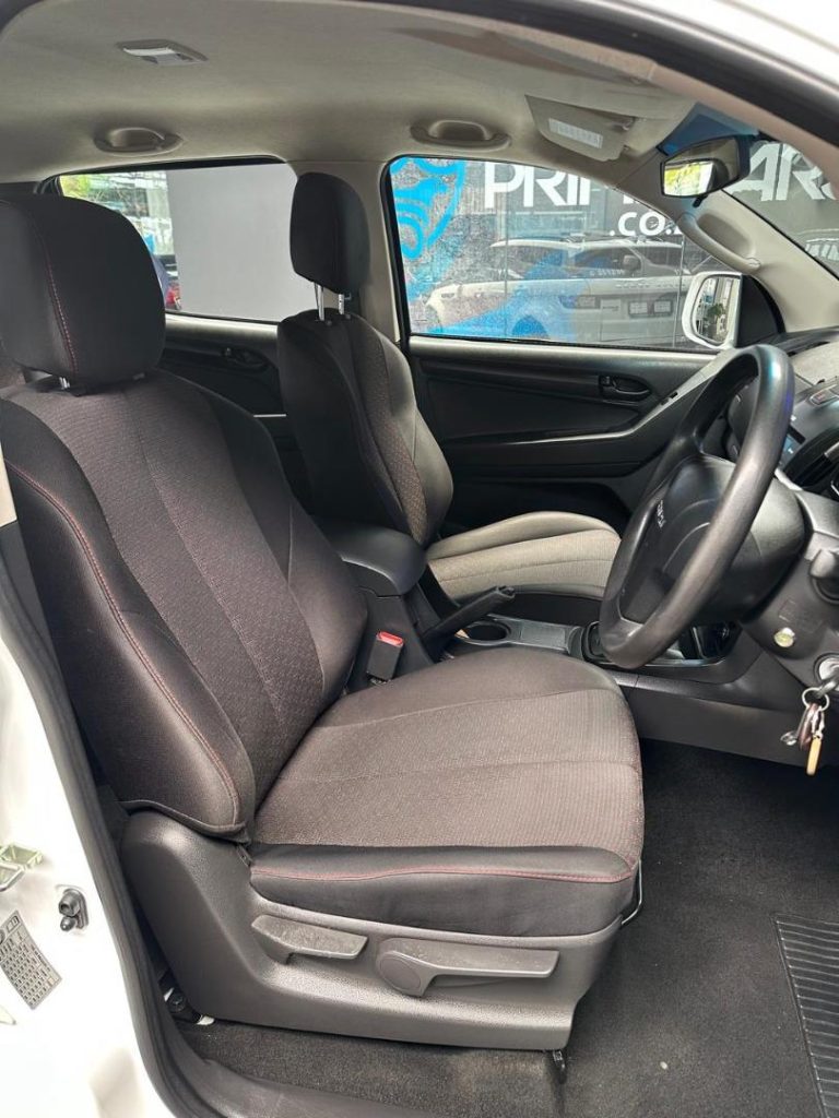 2022 Isuzu 250 Double Cab X-Rider Auto