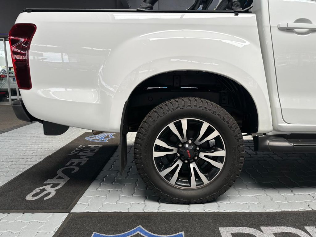 2022 Isuzu 250 Double Cab X-Rider Auto