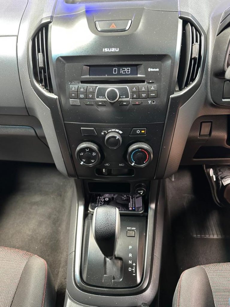 2022 Isuzu 250 Double Cab X-Rider Auto