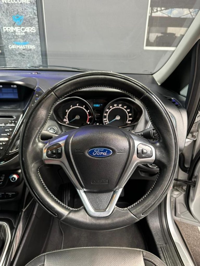 2016 Ford 1.0T Titanium