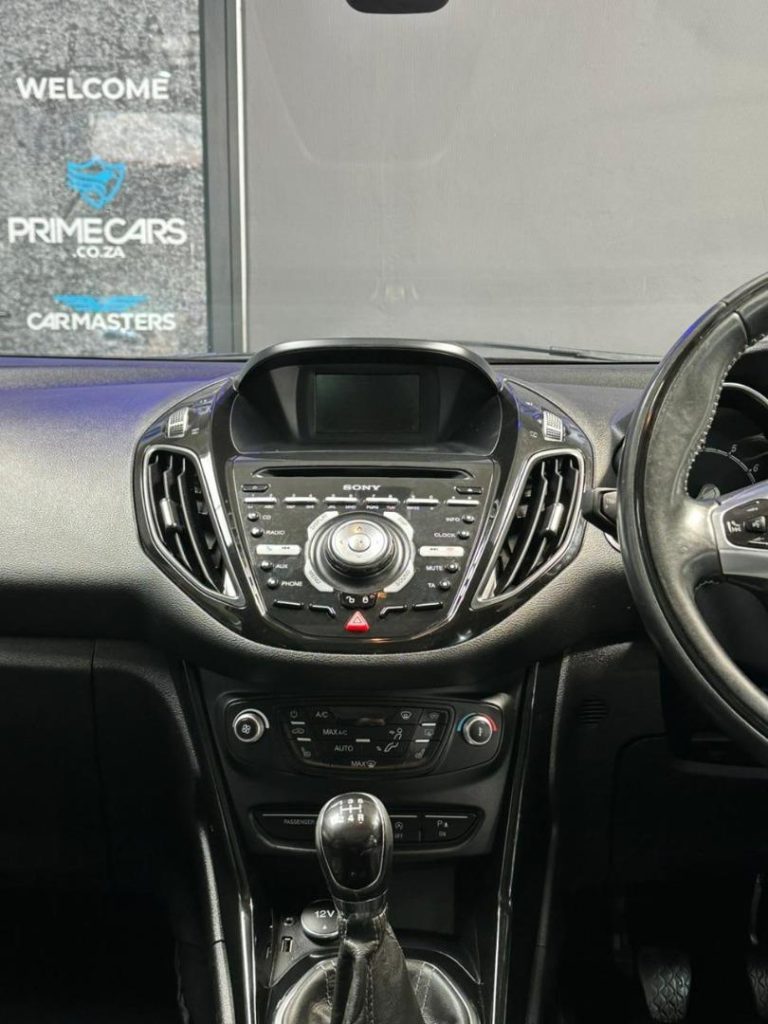 2016 Ford 1.0T Titanium