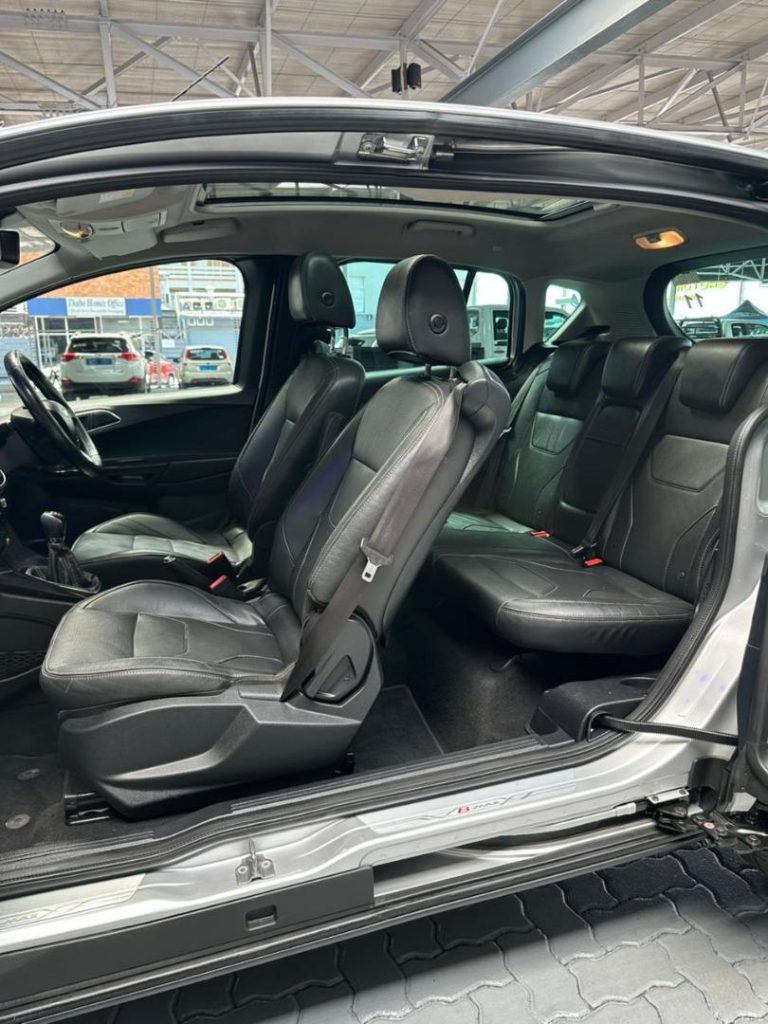 2016 Ford 1.0T Titanium