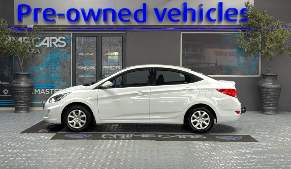 2013 Hyundai Sedan 1.6 Fluid