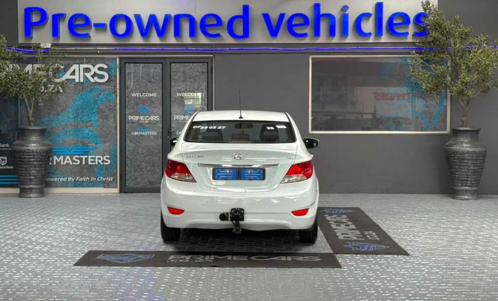 2013 Hyundai Sedan 1.6 Fluid