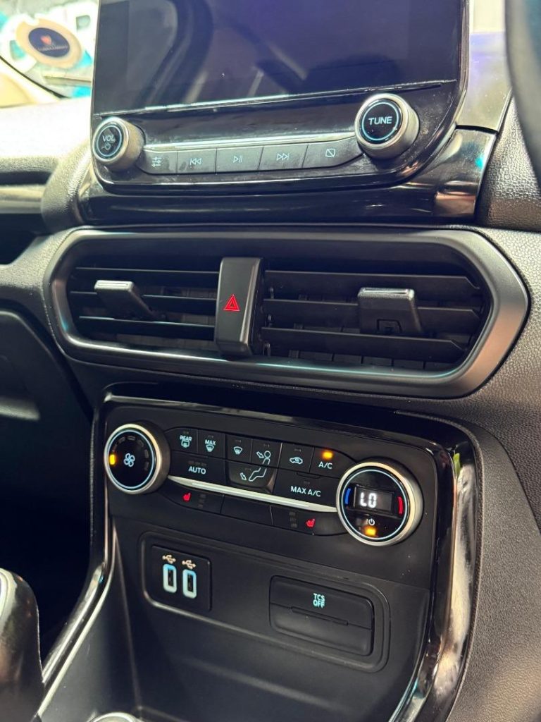 2018 Ford 1.0T Titanium