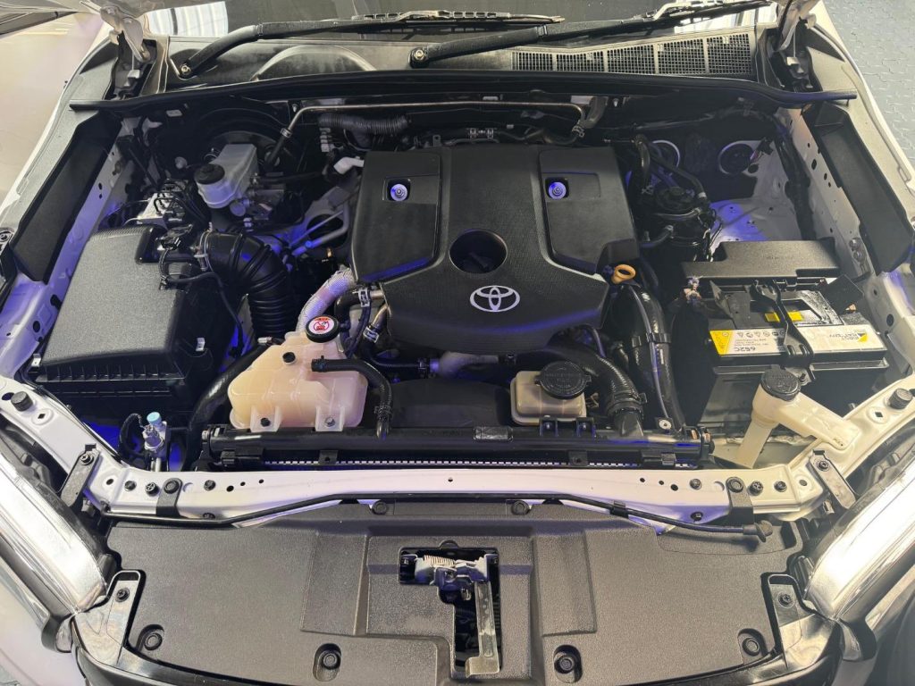 2019 Toyota 2.4GD-6 4x4 SRX