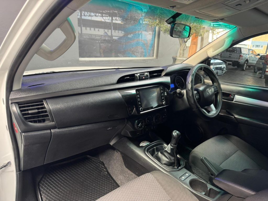 2019 Toyota 2.4GD-6 4x4 SRX