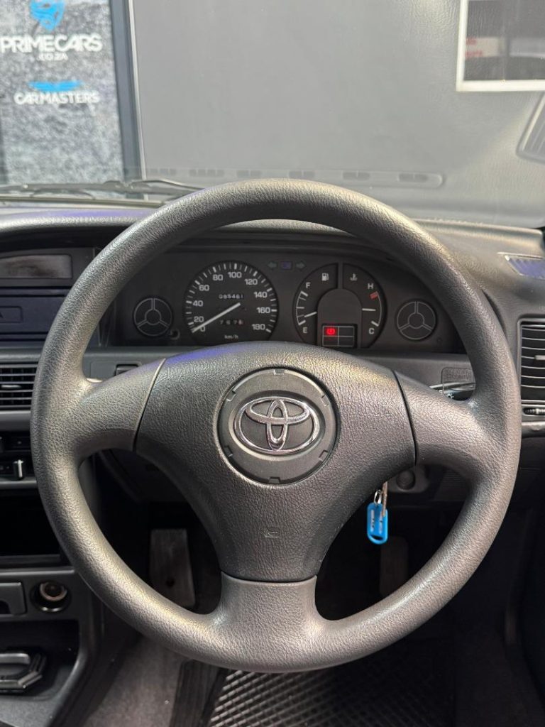 2005 Toyota 130