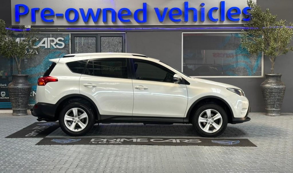 2013 Toyota 2.2D-4D GX