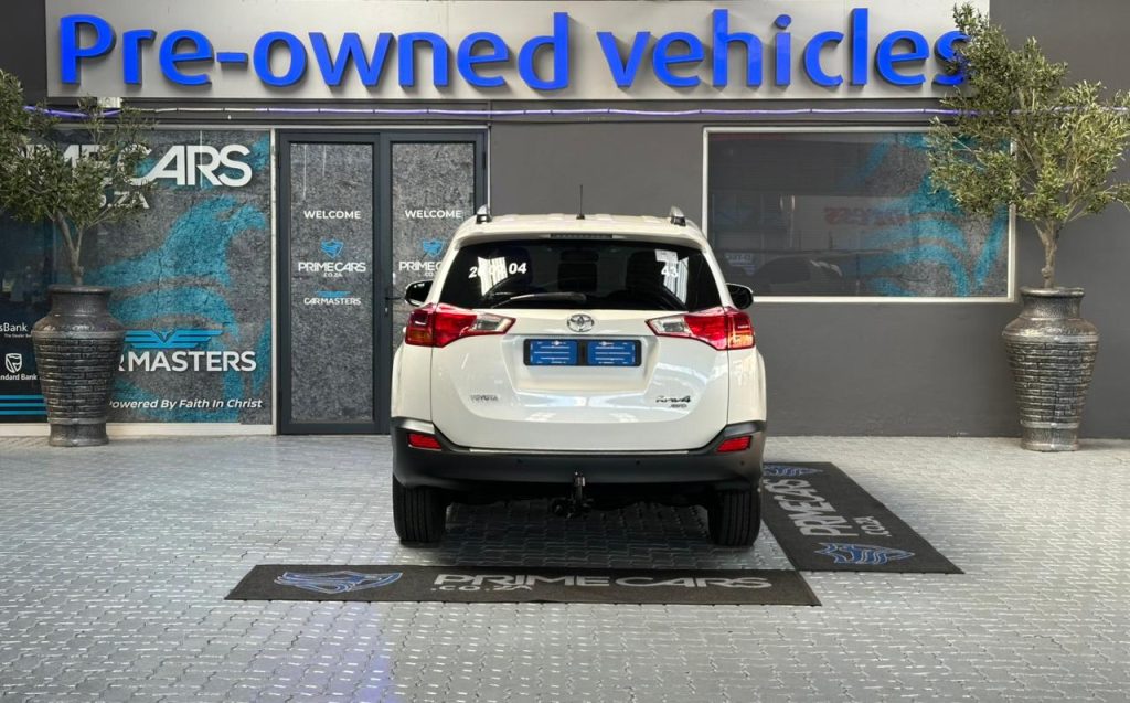 2013 Toyota 2.2D-4D GX