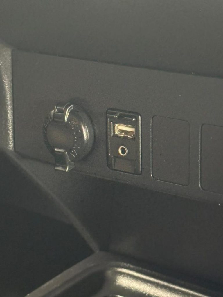 2013 Toyota 2.2D-4D GX