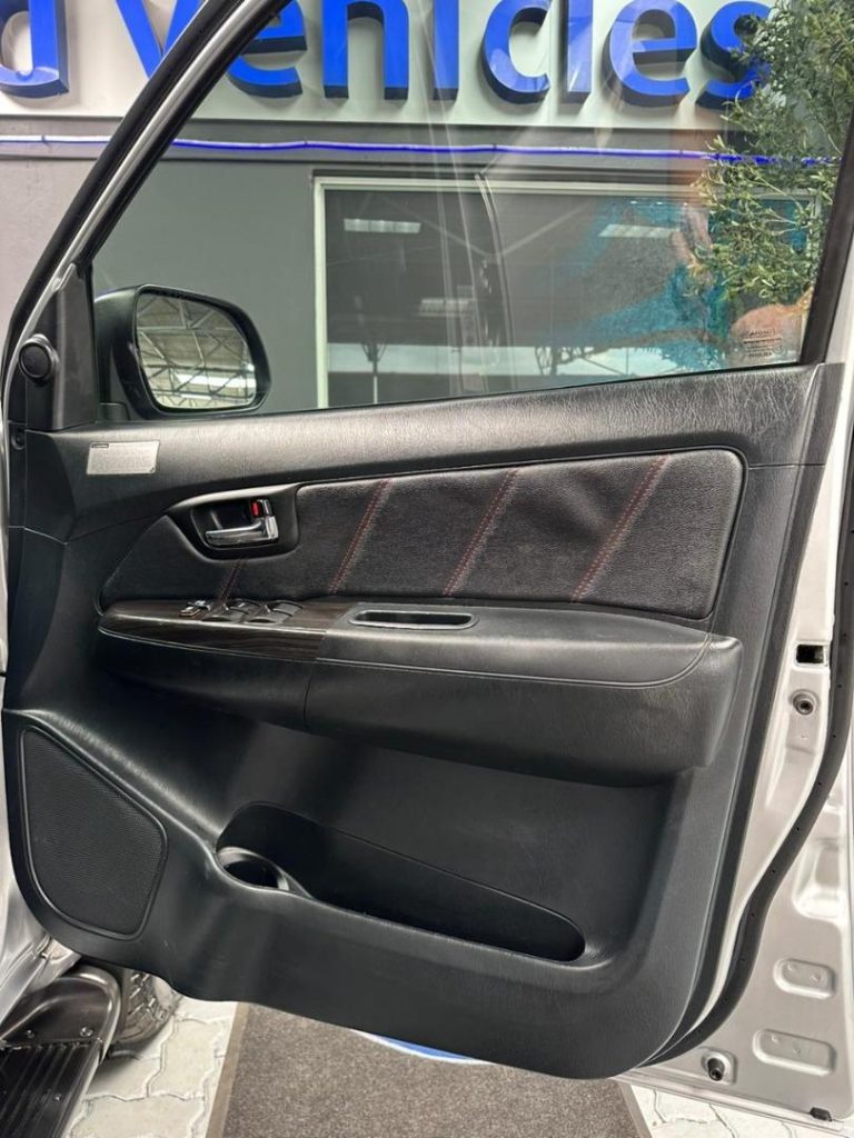 2015 Toyota 3.0D-4D 4x4 auto