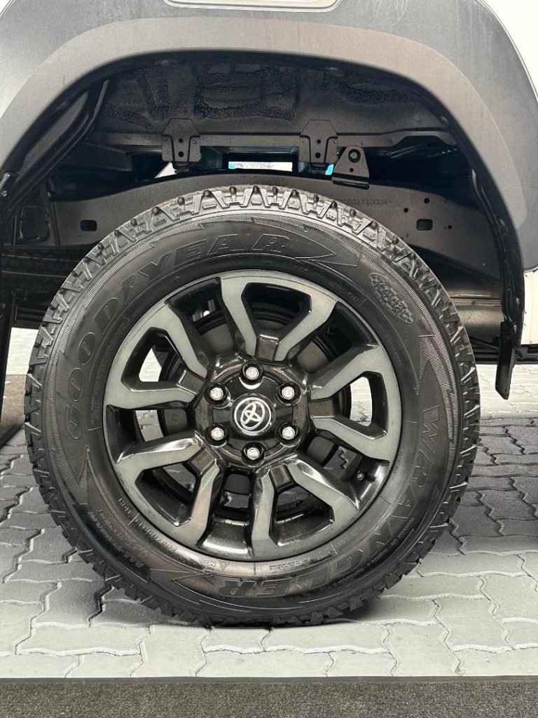 2020 Toyota 2.8GD-6 Xtra Cab Legend Auto