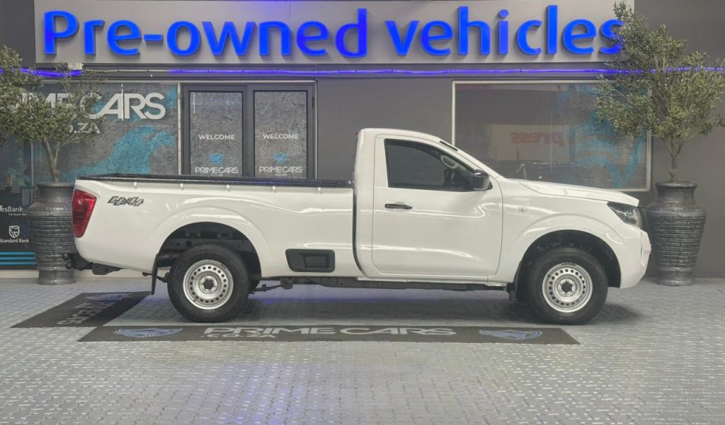 2022 Nissan 2.5DDTi SE 4x4