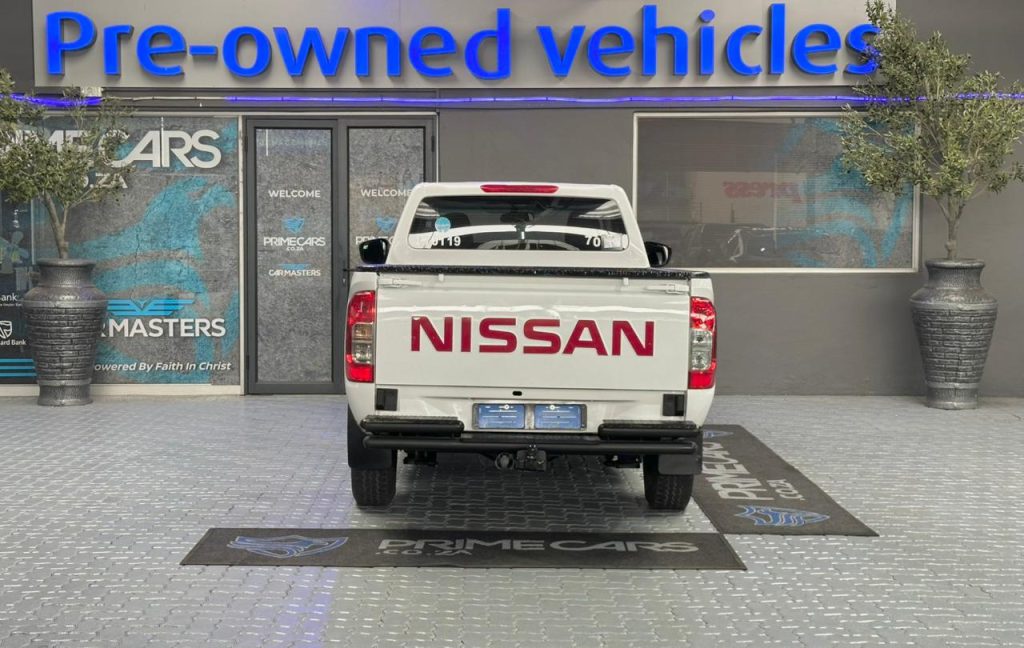 2022 Nissan 2.5DDTi SE 4x4