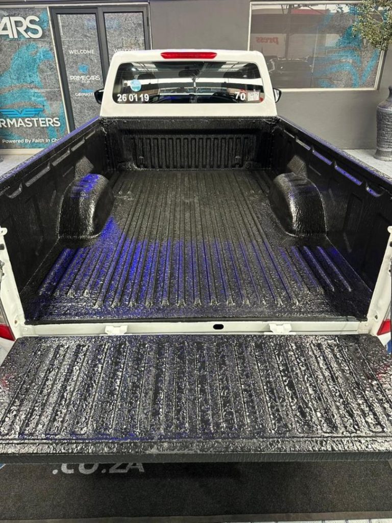 2022 Nissan 2.5DDTi SE 4x4