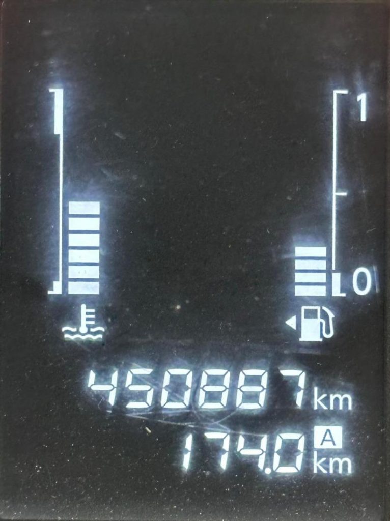 2022 Nissan 2.5DDTi SE 4x4