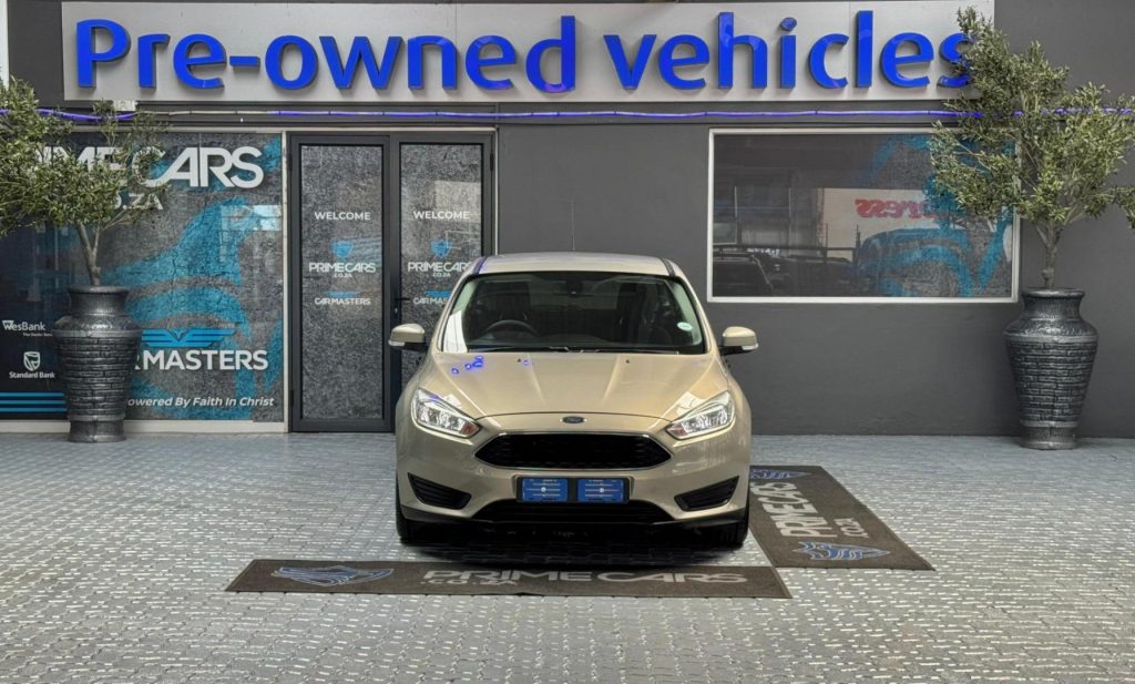 2015 Ford Sedan 1.0T Ambiente