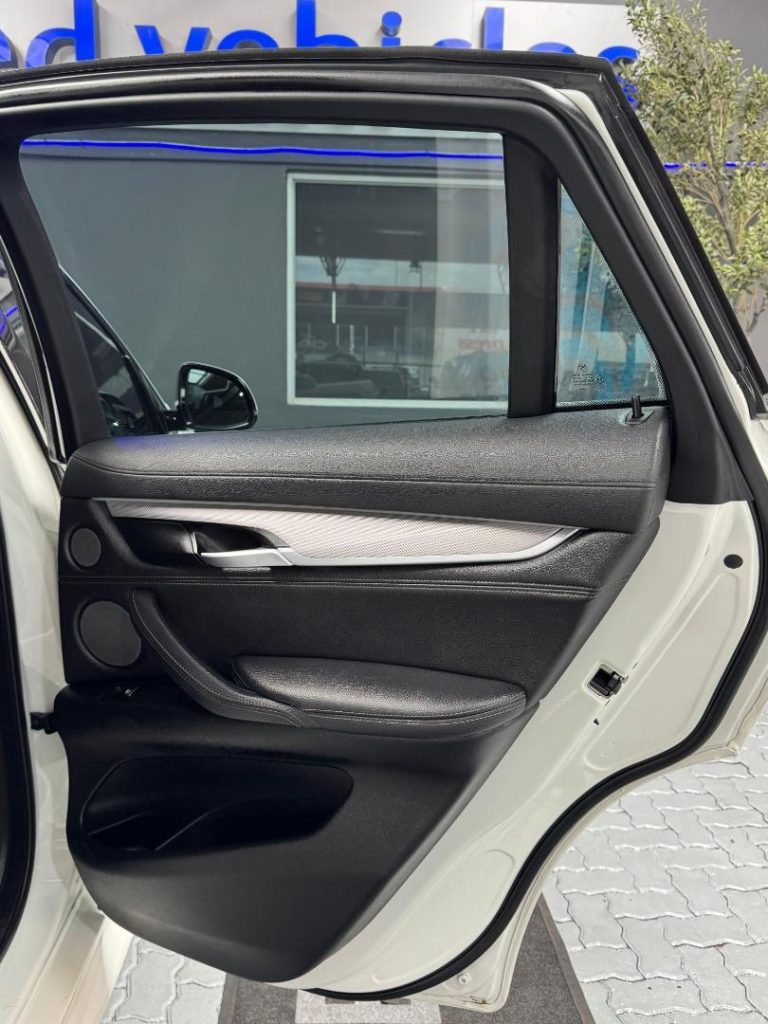 2017 BMW xDrive40d M Sport