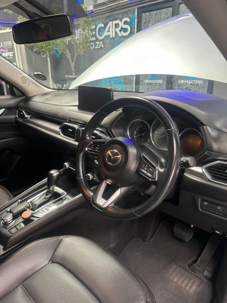 2021 Mazda 2.0 Dynamic Auto