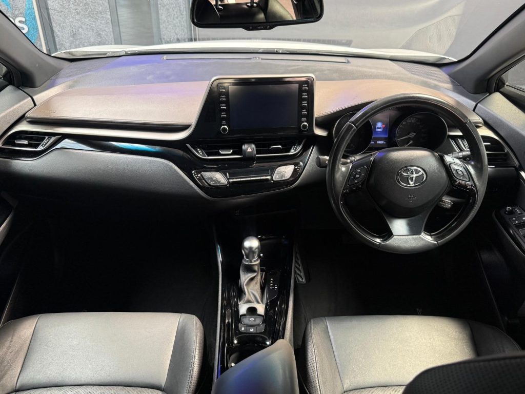 2022 Toyota 1.2T Luxury