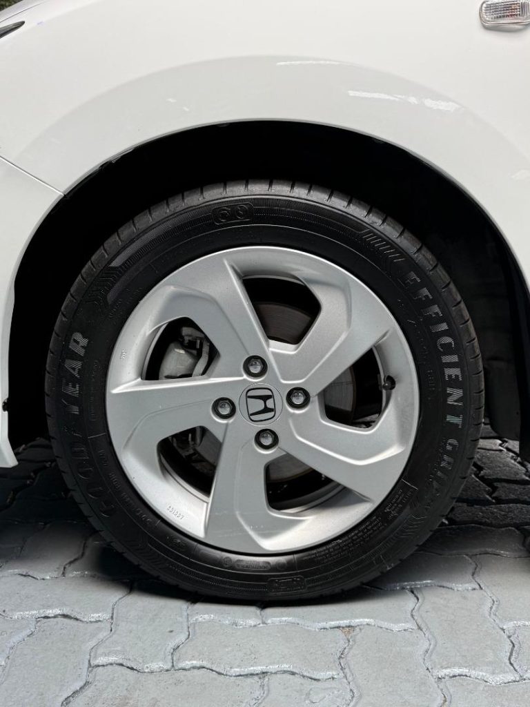 2014 Honda 1.5 Elegance Auto