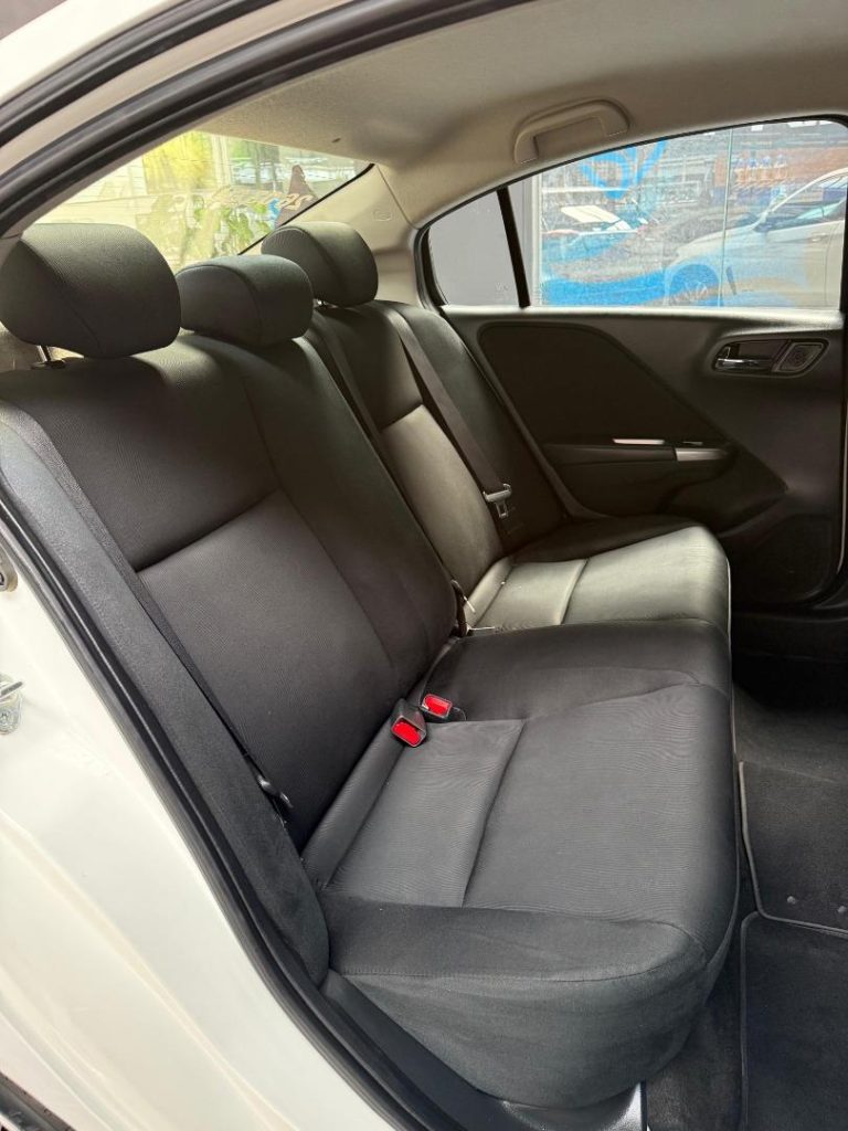 2014 Honda 1.5 Elegance Auto