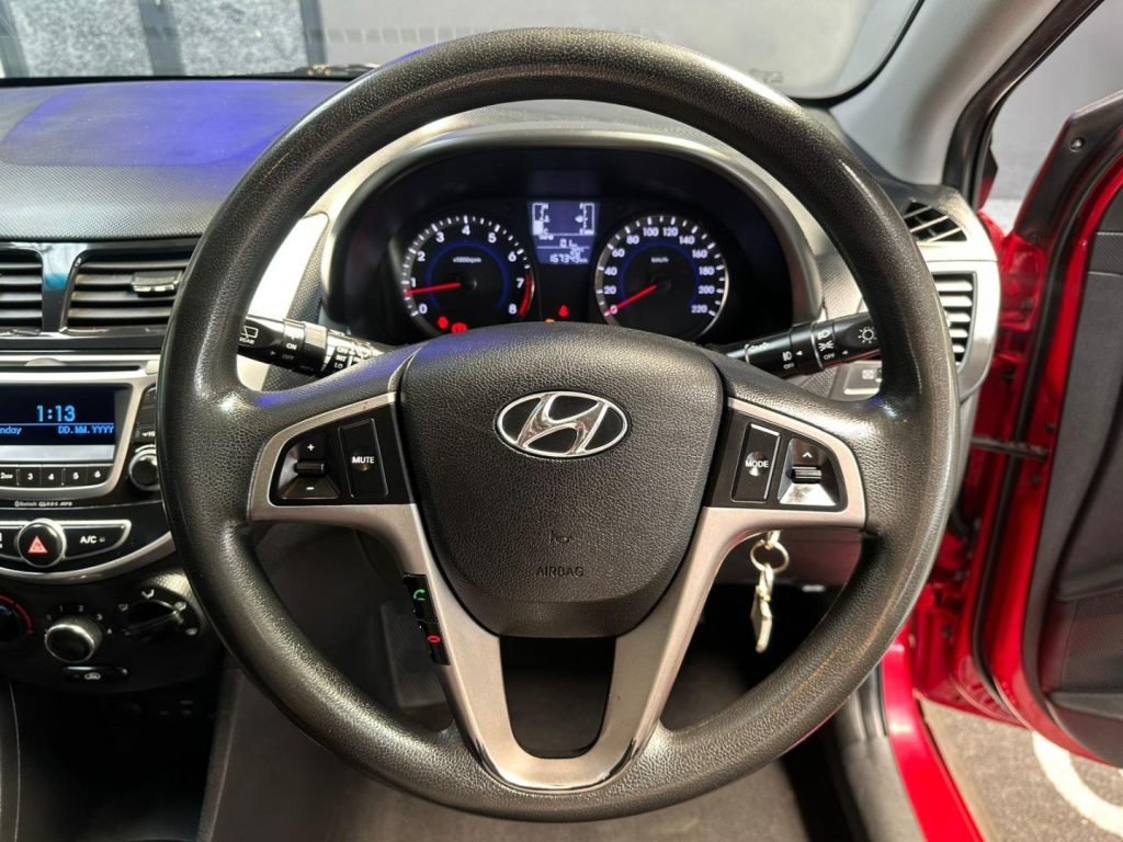 2016 Hyundai Hatch 1.6 Fluid