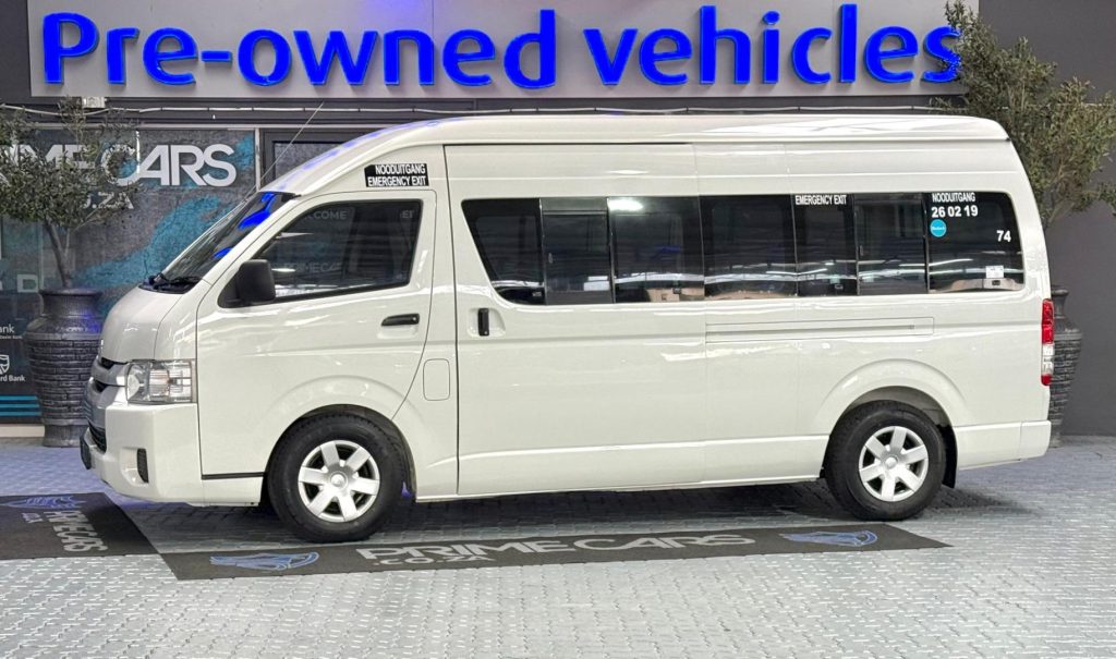 2024 Toyota 2.5D-4D Ses-Fikile 16-seater