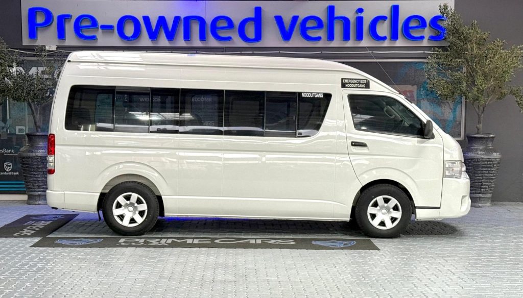 2024 Toyota 2.5D-4D Ses-Fikile 16-seater