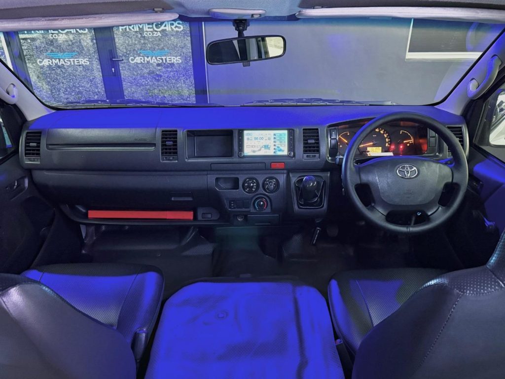 2024 Toyota 2.5D-4D Ses-Fikile 16-seater