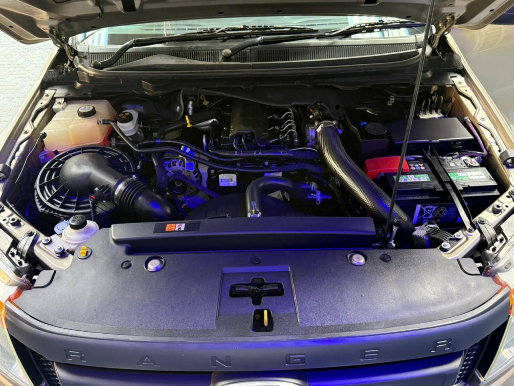 2015 Ford 2.2TDCi Double Cab Hi-Rider XL