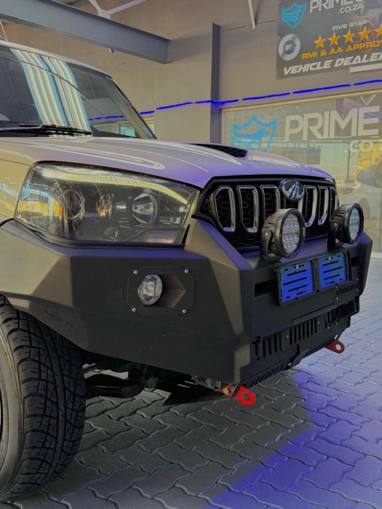 2022 Mahindra 2.2TD S11