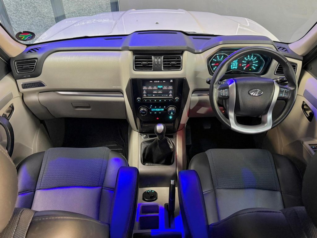 2022 Mahindra 2.2TD S11