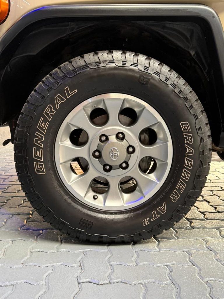 2012 Toyota FJ Cruiser