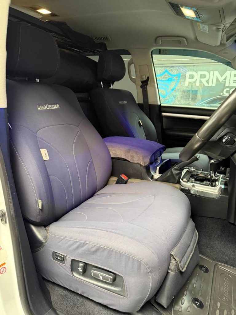 2016 Toyota 4.5D-4D V8 VX