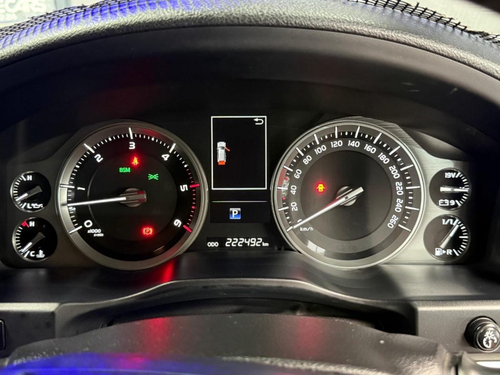 2016 Toyota 4.5D-4D V8 VX