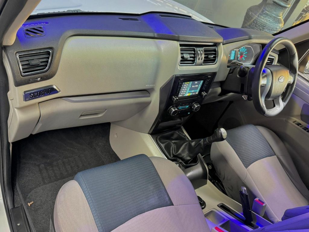 2017 Mahindra 2.2CRDe S10 4x4