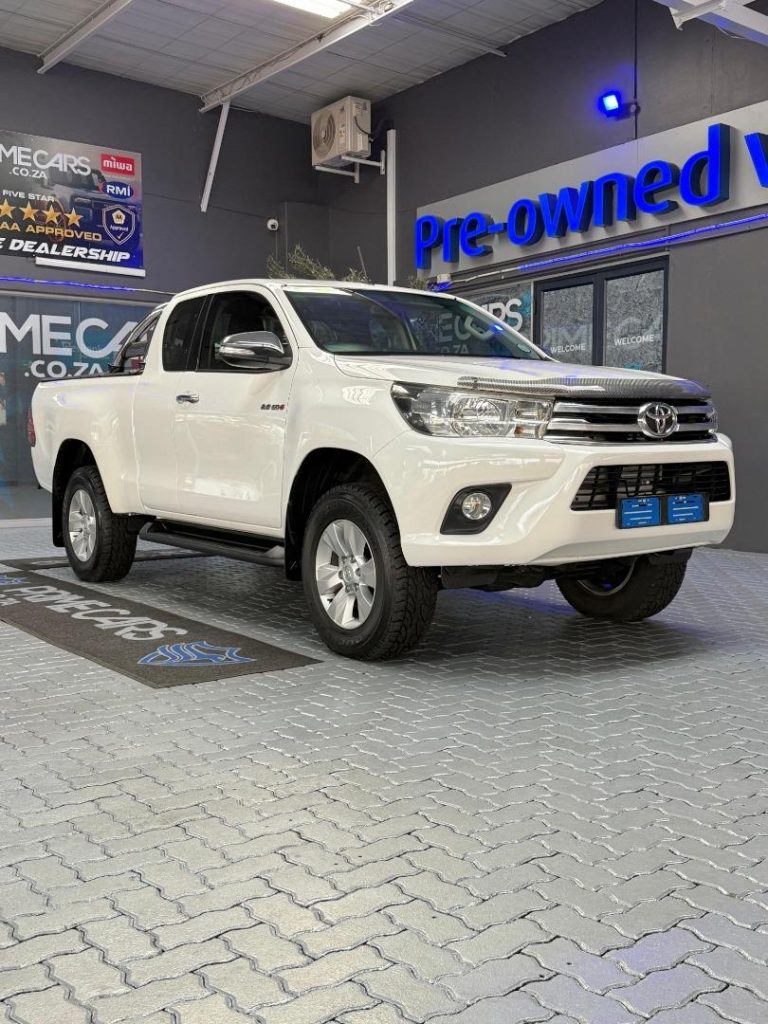 2017 Toyota 2.8GD-6 Xtra cab 4x4 Raider