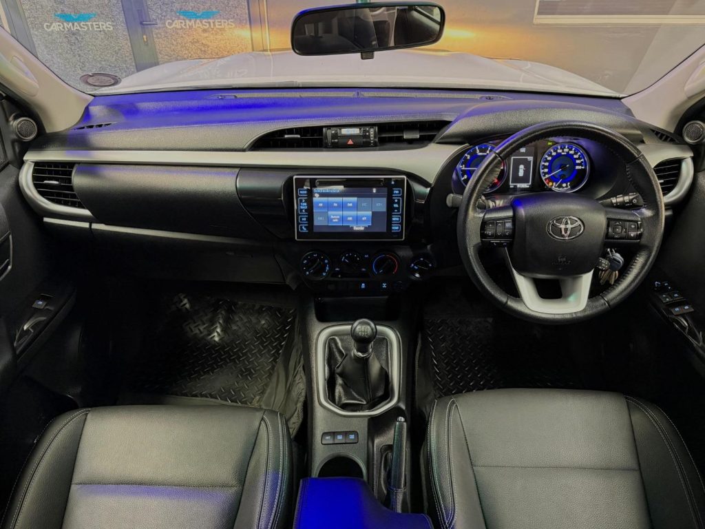 2017 Toyota 2.8GD-6 Xtra cab 4x4 Raider
