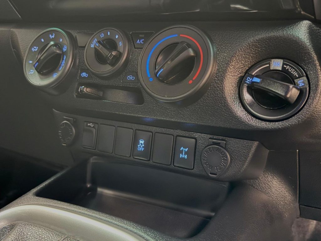 2017 Toyota 2.8GD-6 Xtra cab 4x4 Raider