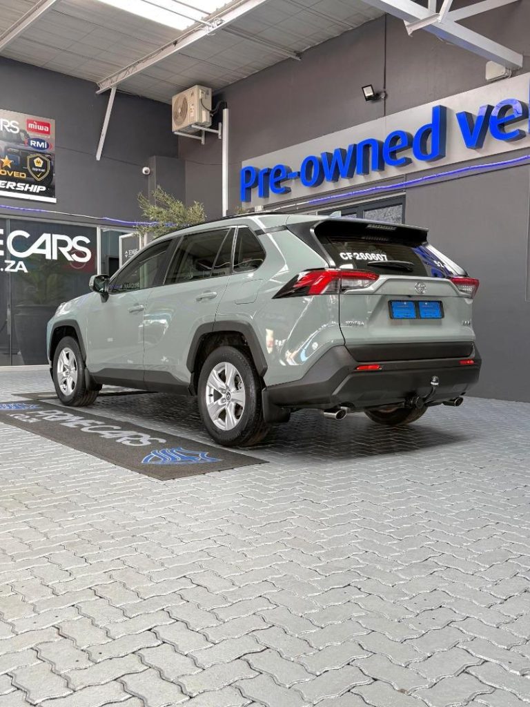 2019 Toyota 2.0 GX Auto
